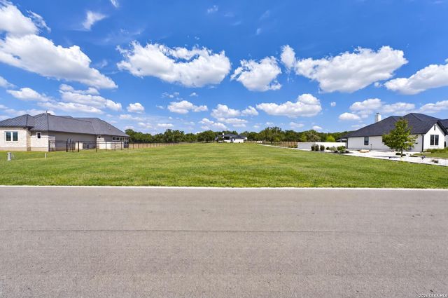 780 ANNABELLE AVE, Bulverde, TX 78163