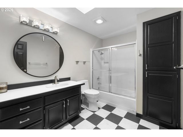 2607 Sw PLEASANT VIEW Dr, Gresham, OR 97080