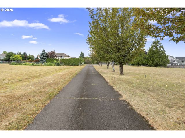 2607 Sw PLEASANT VIEW Dr, Gresham, OR 97080