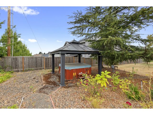 2607 Sw PLEASANT VIEW Dr, Gresham, OR 97080