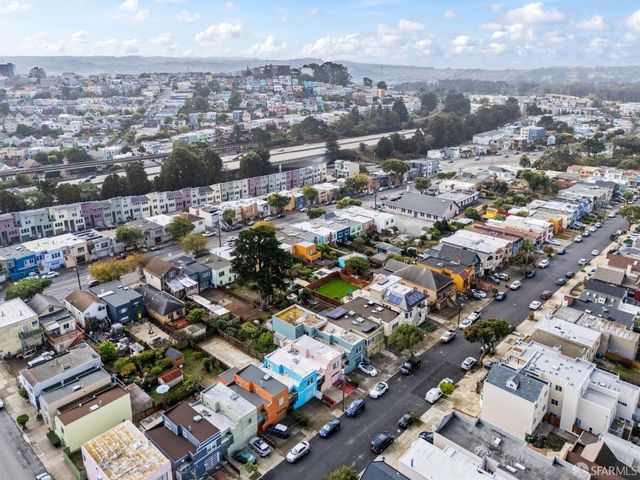 211 Sadowa Street, San Francisco, CA 94112