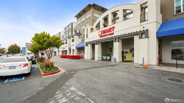 211 Sadowa Street, San Francisco, CA 94112