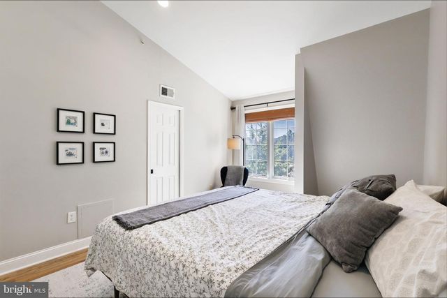 435 RHODE ISLAND AVE NW, Washington, DC 20001