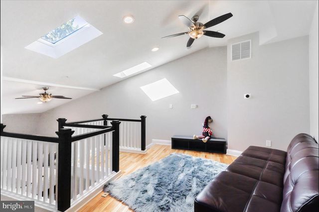 435 RHODE ISLAND AVE NW, Washington, DC 20001