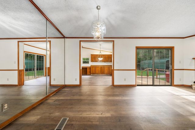 300 Bethel Street, Hot Springs, AR 71901
