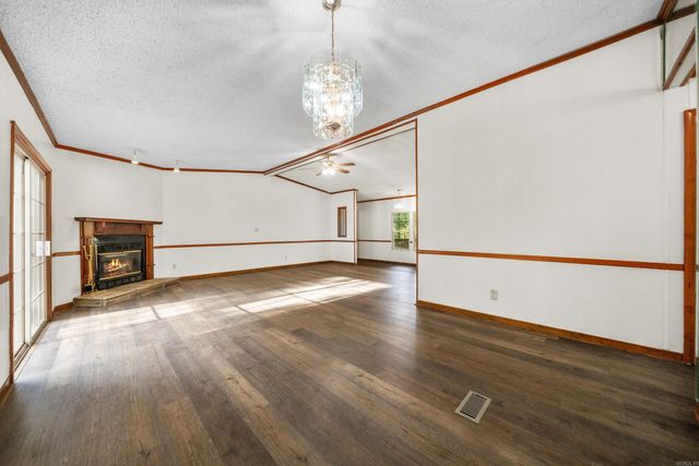 300 Bethel Street, Hot Springs, AR 71901