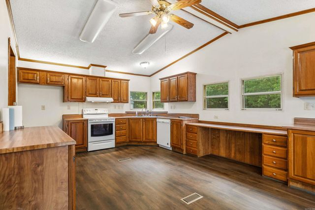 300 Bethel Street, Hot Springs, AR 71901