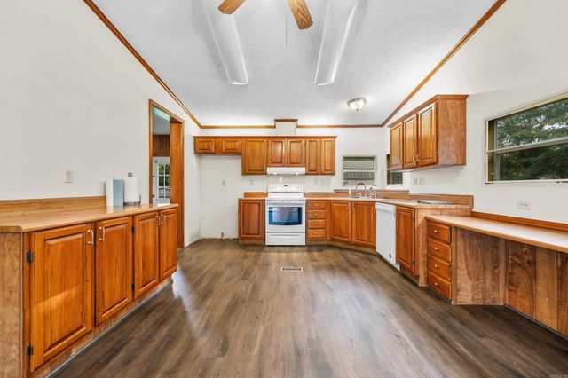 300 Bethel Street, Hot Springs, AR 71901