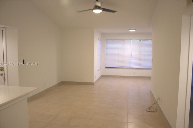 2826 S University Drive 3203, Davie, FL 33328