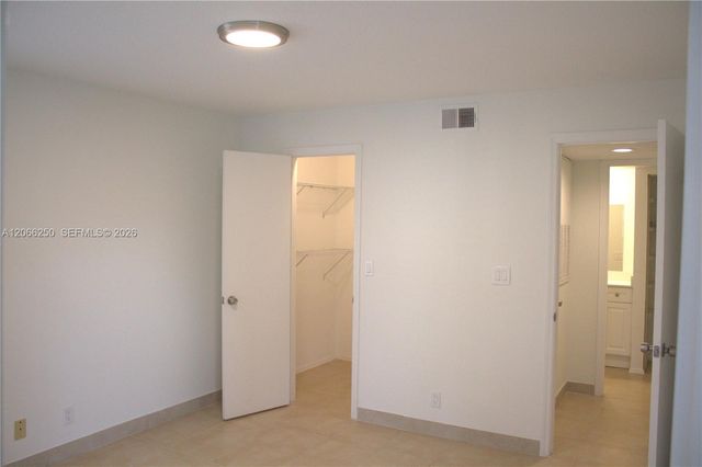 2826 S University Drive 3203, Davie, FL 33328