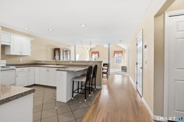 31 Saint George Place 31, Newtown, CT 06482