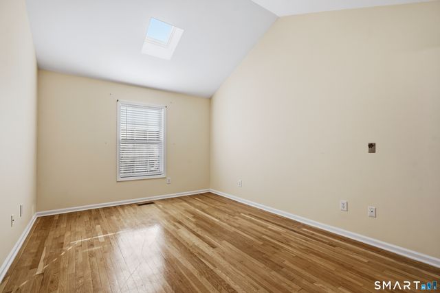 31 Saint George Place 31, Newtown, CT 06482