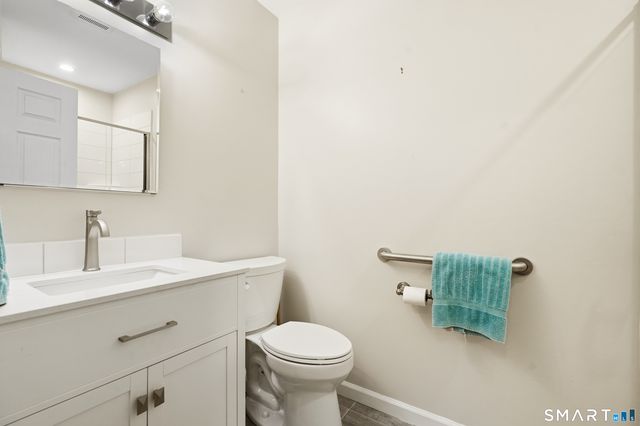 31 Saint George Place 31, Newtown, CT 06482