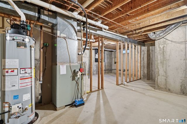 31 Saint George Place 31, Newtown, CT 06482