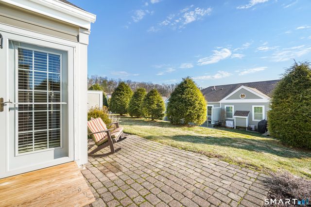 31 Saint George Place 31, Newtown, CT 06482