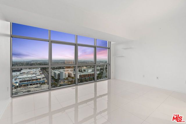13700 Marina Pointe Drive 1915, Marina Del Rey, CA 90292