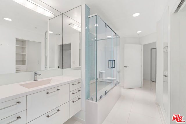 13700 Marina Pointe Drive 1915, Marina Del Rey, CA 90292