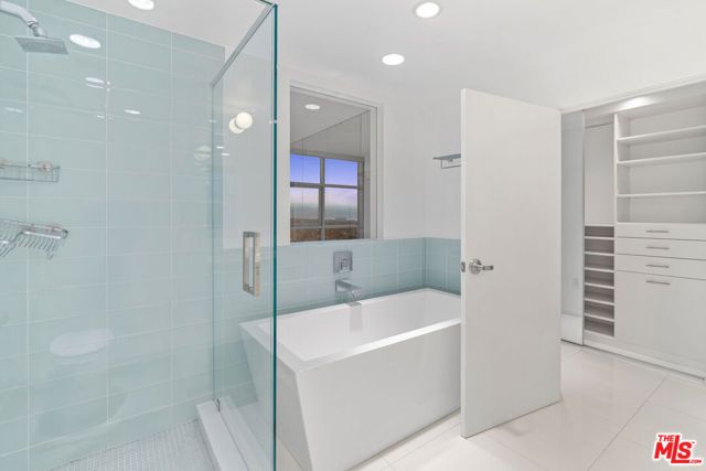 13700 Marina Pointe Drive 1915, Marina Del Rey, CA 90292