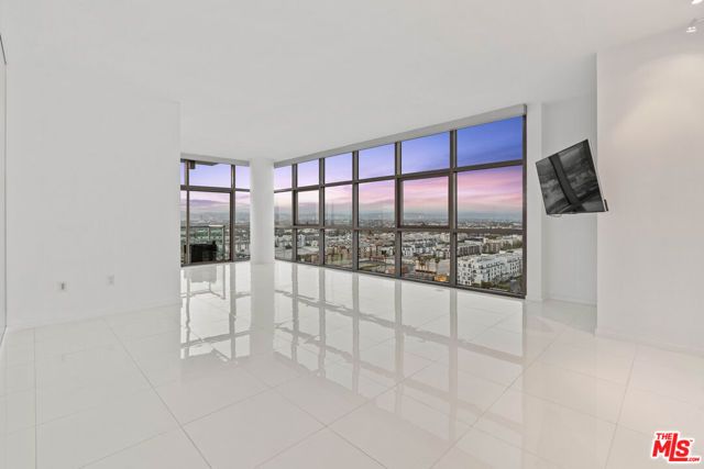 13700 Marina Pointe Drive 1915, Marina Del Rey, CA 90292