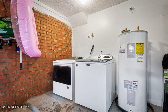 2529 AMERICAS CUP Circle E, Jacksonville, FL 32233