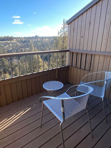 1850 Redtail Hawk Drive RV53B, Redmond, OR 97756