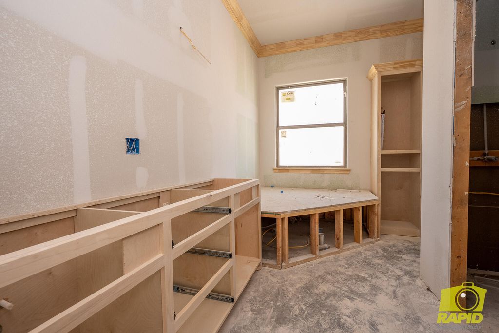 Image 6 of property listing at 3750 Wildebeest Way, San Angelo, TX 76901