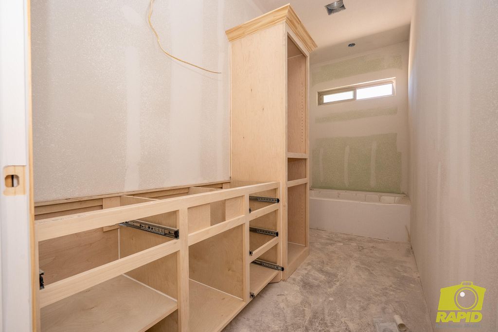 Image 9 of property listing at 3750 Wildebeest Way, San Angelo, TX 76901
