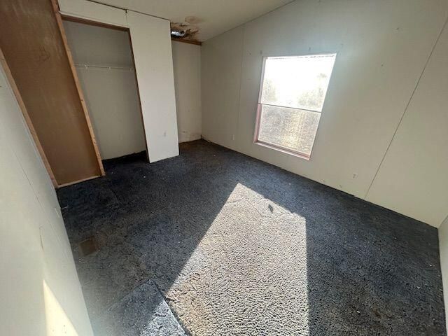 13219 W 550 N, Medaryville, IN 47957