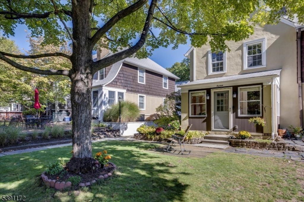 13 Reading Ter, Fair Lawn Boro, NJ 07410