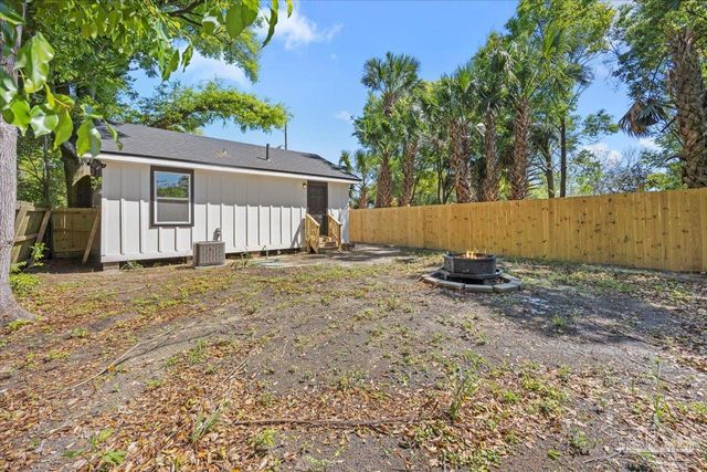 2805 W Gadsden St, Pensacola, FL 32505