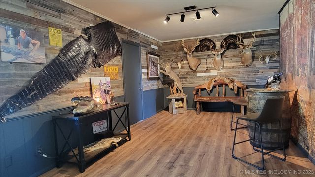 15090 N 251 Road, Okmulgee, OK 74447