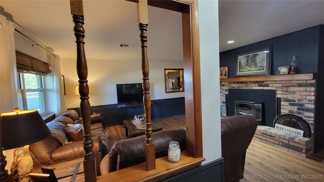 15090 N 251 Road, Okmulgee, OK 74447