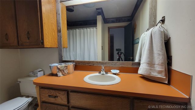 15090 N 251 Road, Okmulgee, OK 74447