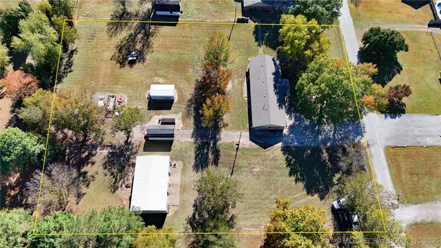 15090 N 251 Road, Okmulgee, OK 74447