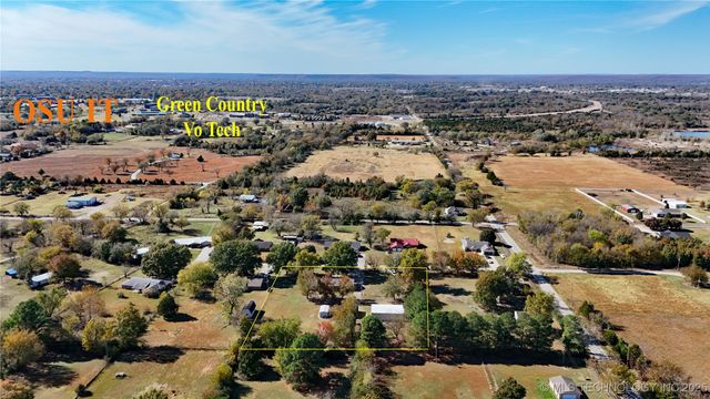 15090 N 251 Road, Okmulgee, OK 74447