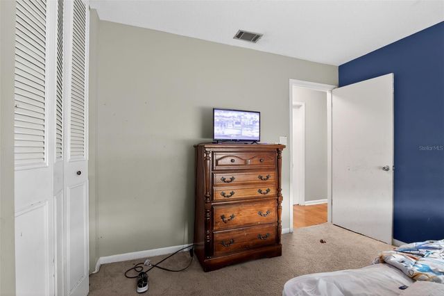 4708 NW 33RD TERRACE, Gainesville, FL 32605