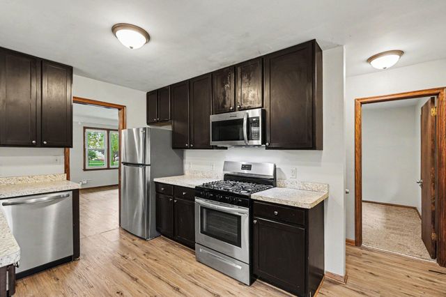 2147 Burns Avenue, Saint Paul, MN 55119