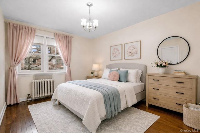 75-23 168 Street, Fresh Meadows, NY 11366
