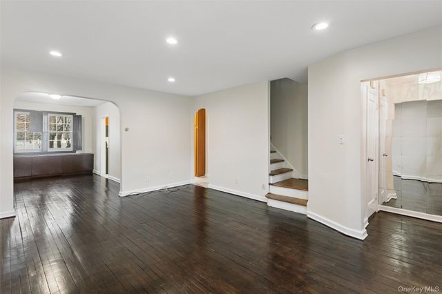 75-23 168 Street, Fresh Meadows, NY 11366