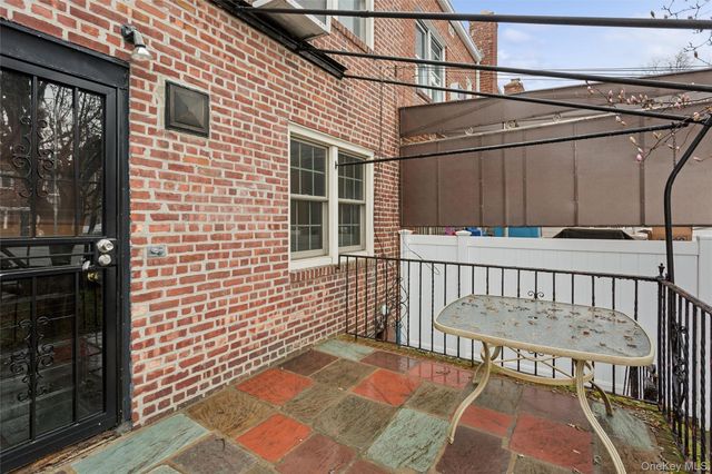 75-23 168 Street, Fresh Meadows, NY 11366