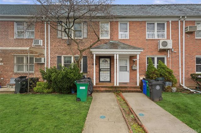 75-23 168 Street, Fresh Meadows, NY 11366
