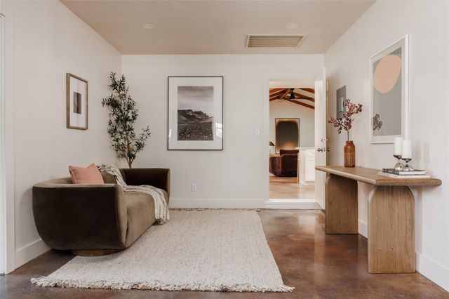 905 Berrywood DR, Austin, TX 78753