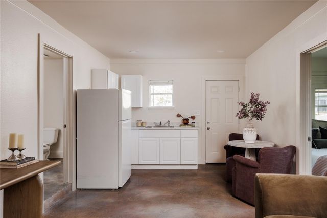 905 Berrywood DR, Austin, TX 78753