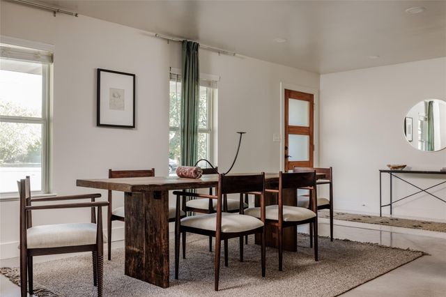 905 Berrywood DR, Austin, TX 78753