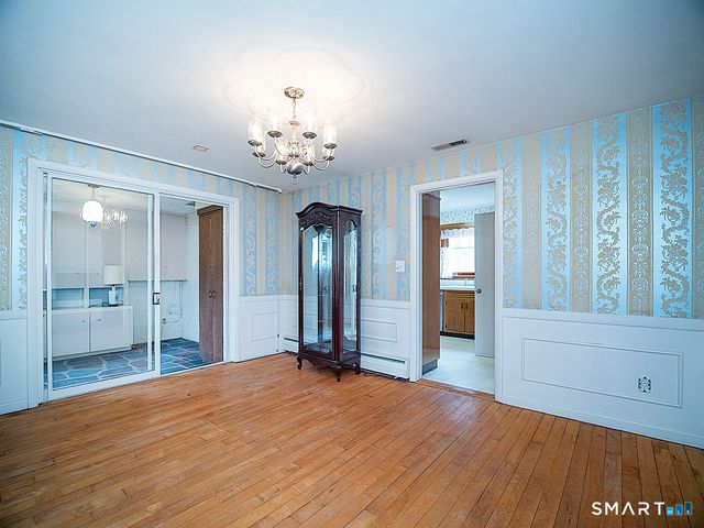 76 Gaylord Mountain Road, Hamden, CT 06518