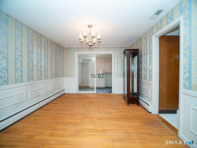 76 Gaylord Mountain Road, Hamden, CT 06518