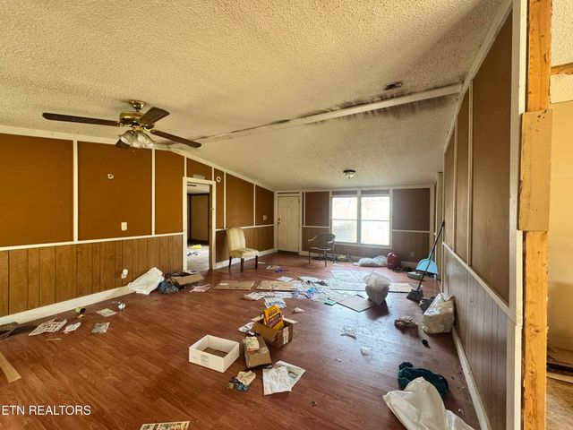 253 & 261 Waldo Rd, Rockwood, TN 37854