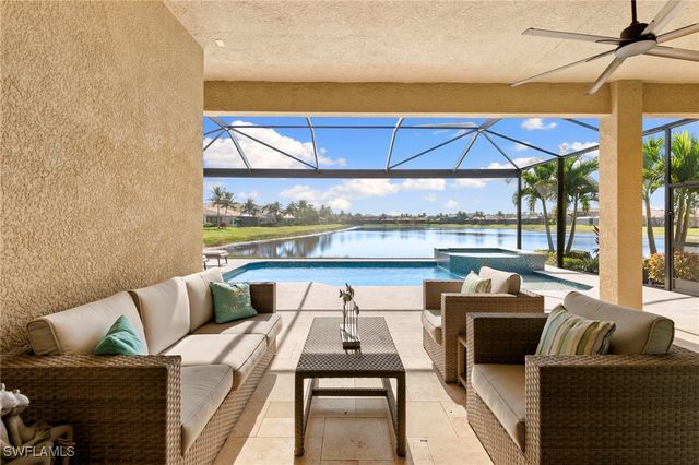 2845 Cinnamon Bay CIR, Naples, FL 34119