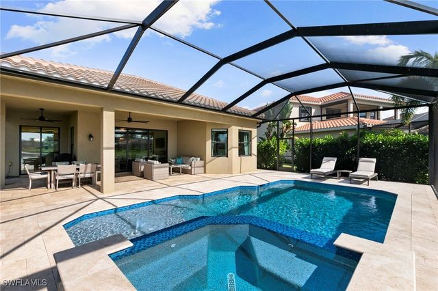 2845 Cinnamon Bay CIR, Naples, FL 34119