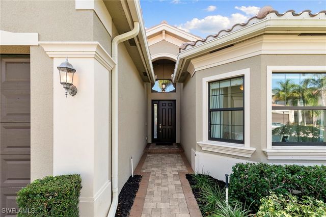 2845 Cinnamon Bay CIR, Naples, FL 34119